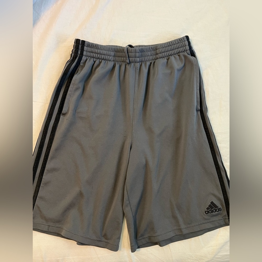 UA Tee and Adidas Shorts - Boys XL - Picture 7 of 11